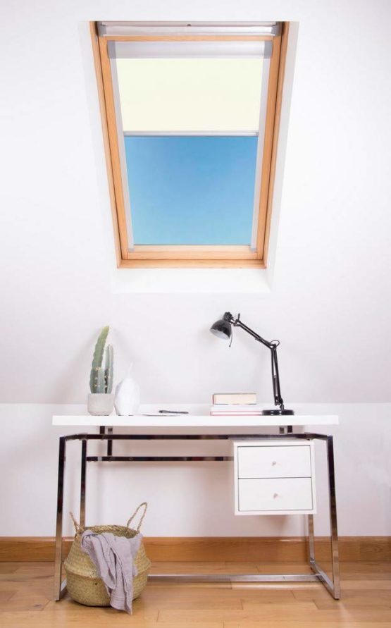 Bloc Skylight Blind M6A for Dakstra Roof Windows Blockout, White - Image 3
