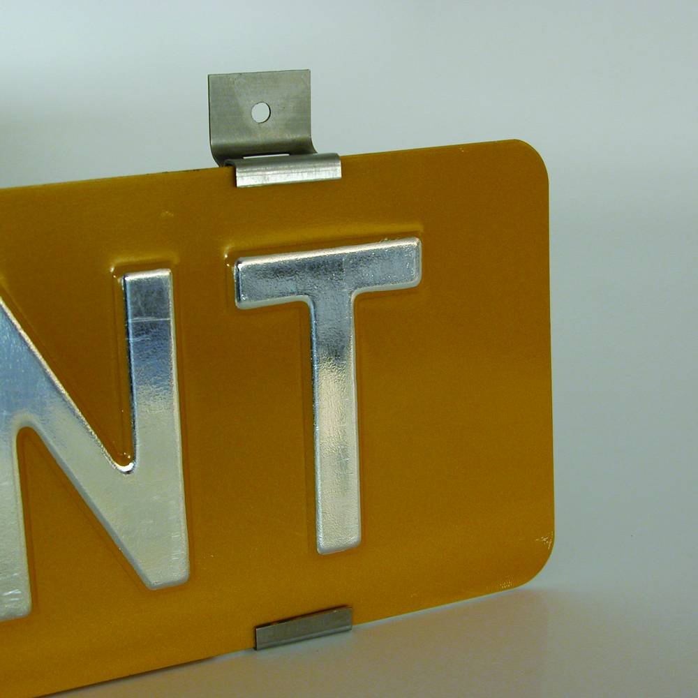 Carpoint Number Plate Clips Pack of 2, Aluminium - Image 3