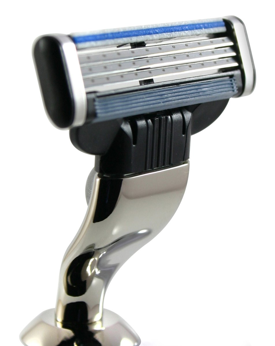 Edwin Jagger R35MZ Classic Synthetic Handled Nickel Plated Manual and Reusable Mach 3 Razor for Men and Women for Shaving Cream or Soap (Ebony) - Image 3