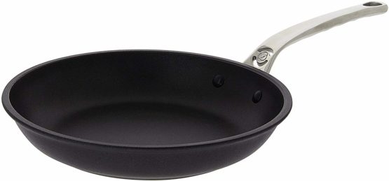 DE BUYER Choc Xtreme Frying Pan with Cast Stainless Steel Handle, 24 cm, Black, 22 x 12.6 x 1.4 cm
