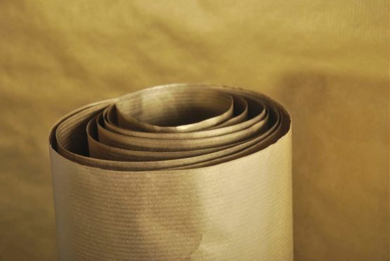 Clairefontaine 3 x 0.70 m Gold Coloured Kraft Roll - Monotone - Image 2
