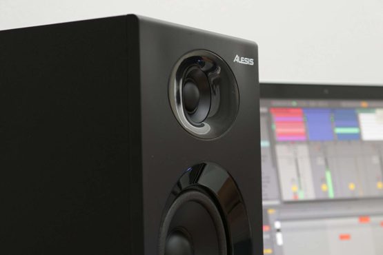 Alesis Elevate 4 - 50 W Powered Desktop Studio Speakers (Pair) with Subwoofer Output for Home Studios / Video-Editing / Gaming and Mobile Devices - Image 3