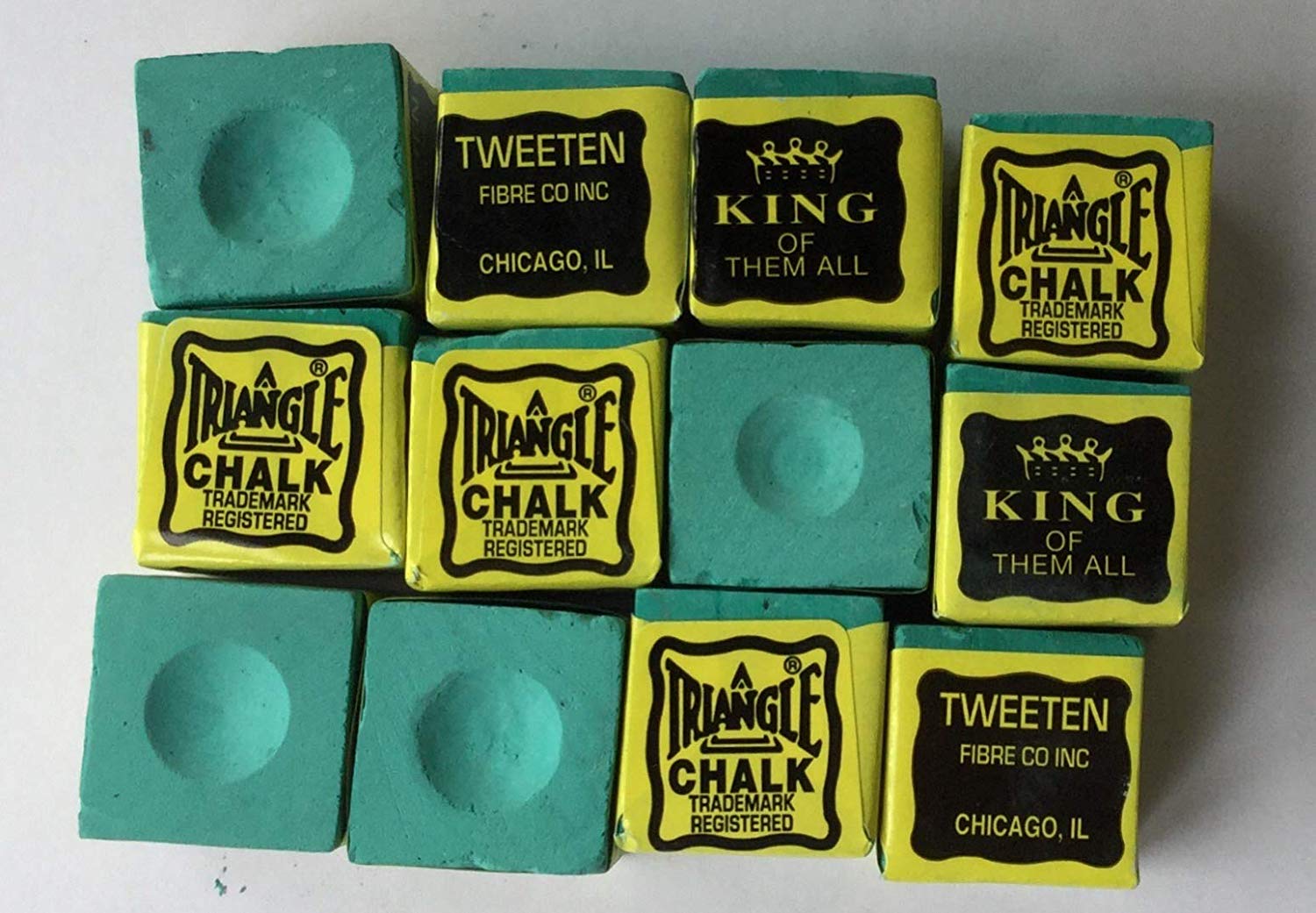 Triangle World famous snooker pool chalk ,12 cubes , in handy iqleisure gift storage tin, Green chalk cubes - Image 2