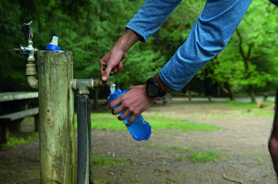 CAMELBAK 12oz Quick Stow Flask - SS21 - Image 3