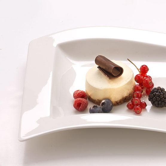 Villeroy & Boch 1025252646 New Wave Rectangular Breakfast, Porcelain Plate for Smaller Dishes, Dishwasher and Microwave Safe White, 26 x 20 cm - Image 3