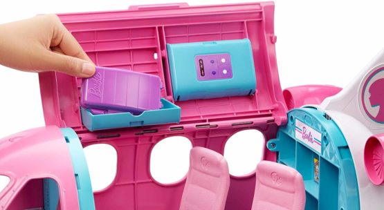 Barbie GDG76 Dreamplane Transforming Playset with Reclining Seats and Working Overhead Compartments, Plus 15+ Pieces, for Kids 3 Years Old and Up, Multicolor, 10.5 cm*9.5 cm*22.3 cm - Image 2