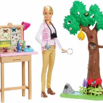 Barbie GDM49 Entomologist Doll and Playset, Multicolour