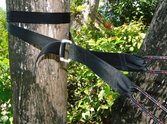 Hammock Bliss Deluxe Cinching Tree Straps - Heavy Duty & Extra Long Adjustable Tree Straps - Seat Belt Like Buckle Makes It a Cinch To Hang Your Camping Hammock - Set Of 2 Straps - Image 4