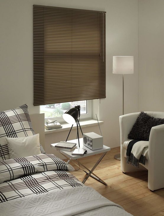 GARDINIA Aluminium Venetian Blinds, Visibility, Light and Glare Protection, Wall and Ceiling Mounting, Mounting Kit Included, Aluminium Venetian Blinds, Mocca, 60 x 175 cm (WxH) - Image 4