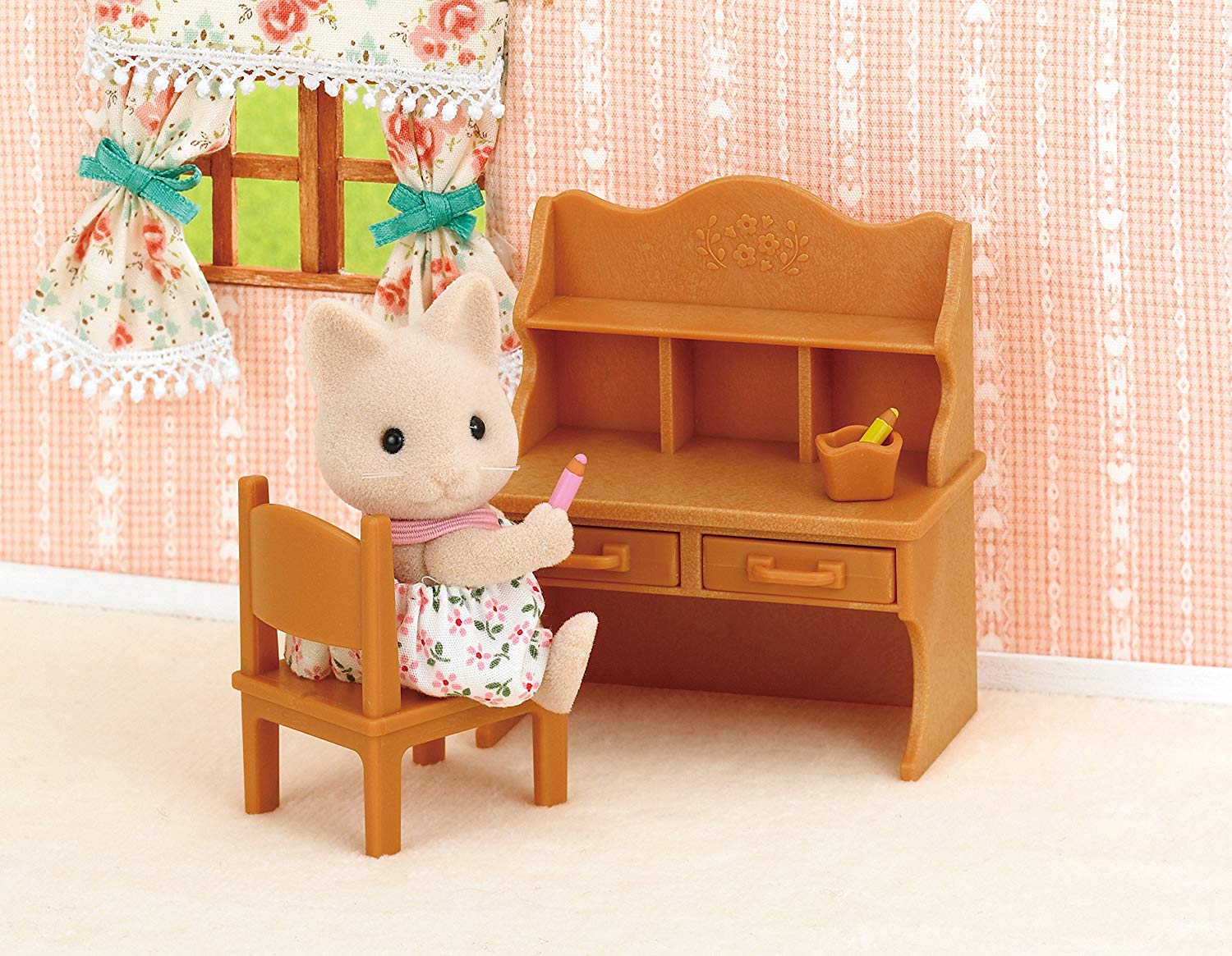Sylvanian Families 5153 Child Desk Set, Beige, Medium - Image 2